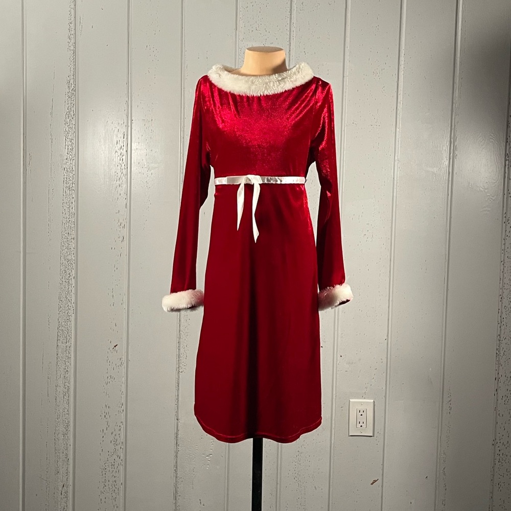 Basic Editions Girl's Red Velvet Christmas Long Sleeve Dress Sz 13/14
